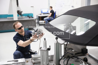 Працівник На Монтаж Елементів Для Даху - робота в Польщі